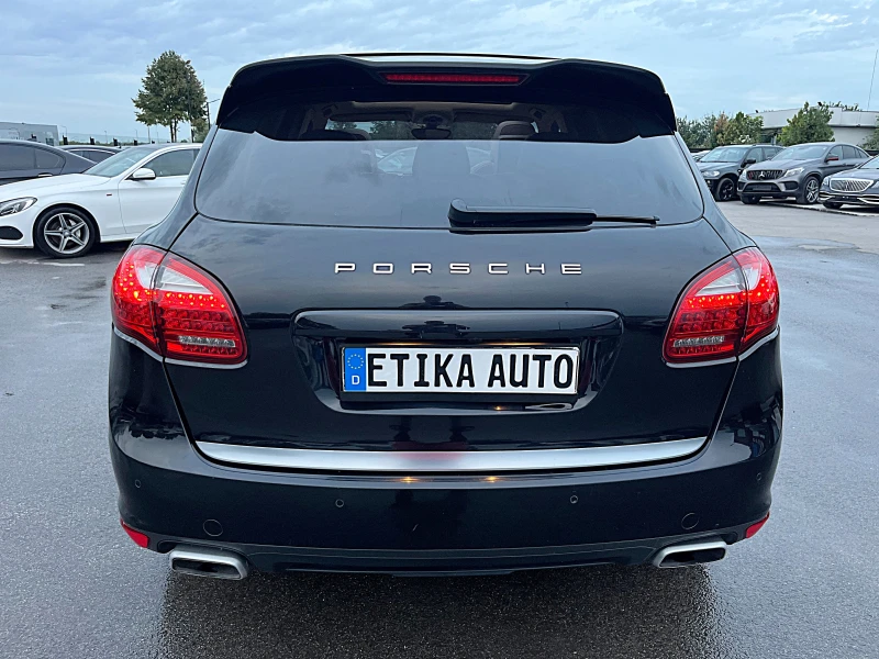 Porsche Cayenne 4x4-PANORAMA-MONITORI-DVD-KAMERA-LED-XENON-FULL, снимка 6 - Автомобили и джипове - 47185944