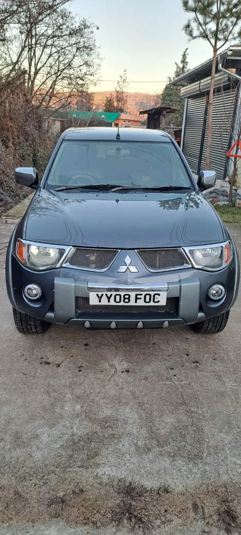 Mitsubishi L200 2.5tdi, снимка 1 - Автомобили и джипове - 48593317