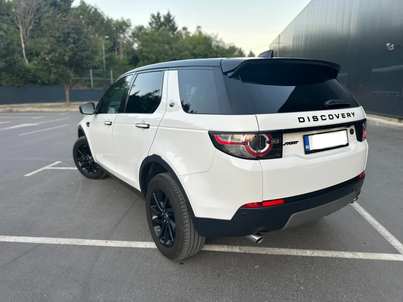 Land Rover Discovery Sport 2.0, снимка 3 - Автомобили и джипове - 51320912