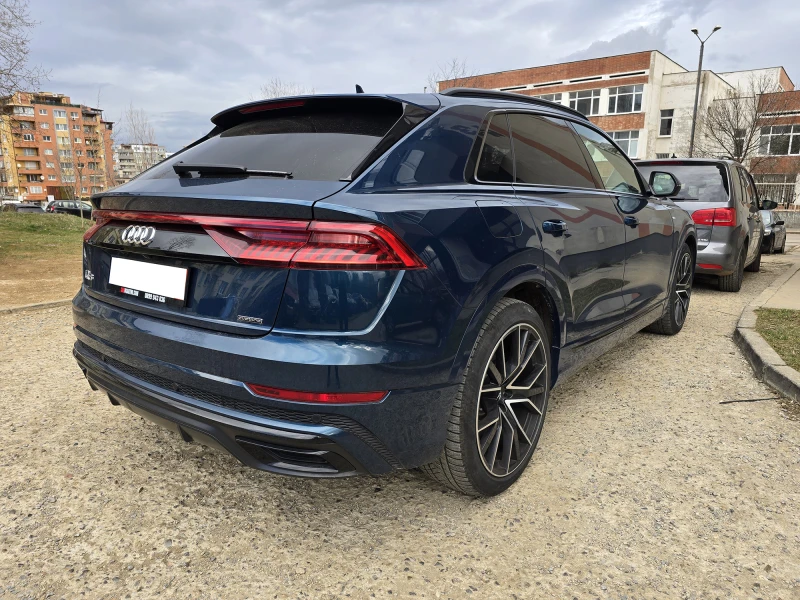 Audi Q8 Масаж/Вакуум/B&O/Black Optics, снимка 3 - Автомобили и джипове - 52947015