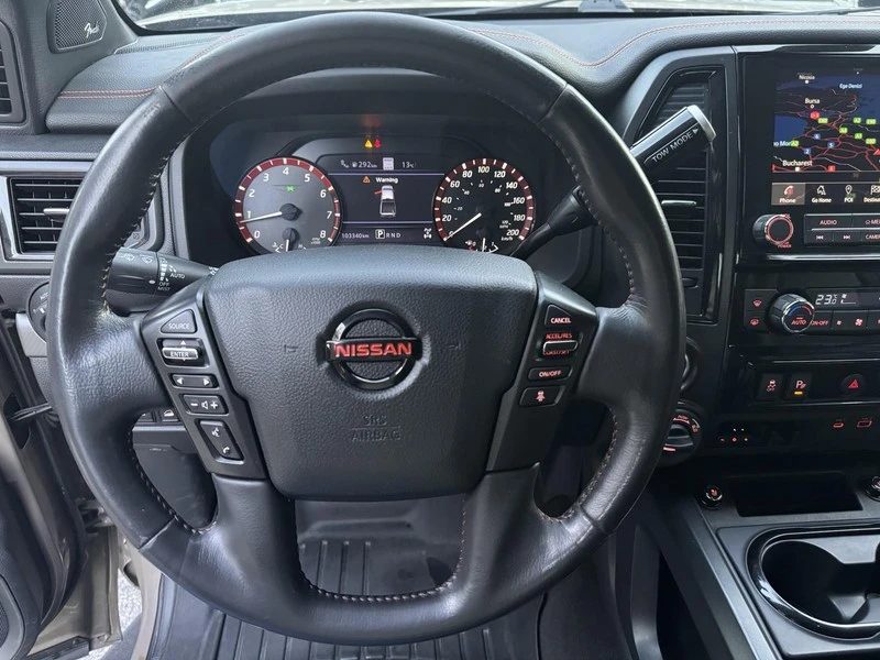 Nissan Titan crew cab PRO 4X, снимка 9 - Автомобили и джипове - 48138845