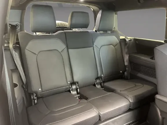 Land Rover Defender 130 D300 X-Dynamic HSE = NEW = �������� | Mobile.bg � ����������� 13