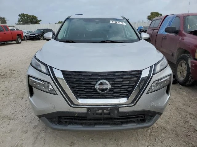 Nissan Rogue 1.5l Sv, снимка 2 - Автомобили и джипове - 53704552