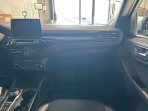 Ford Escape ST-Line AWD* АвтоКреди* (ЦЕНА ДО БГ), снимка 14 - Автомобили и джипове - 53879414