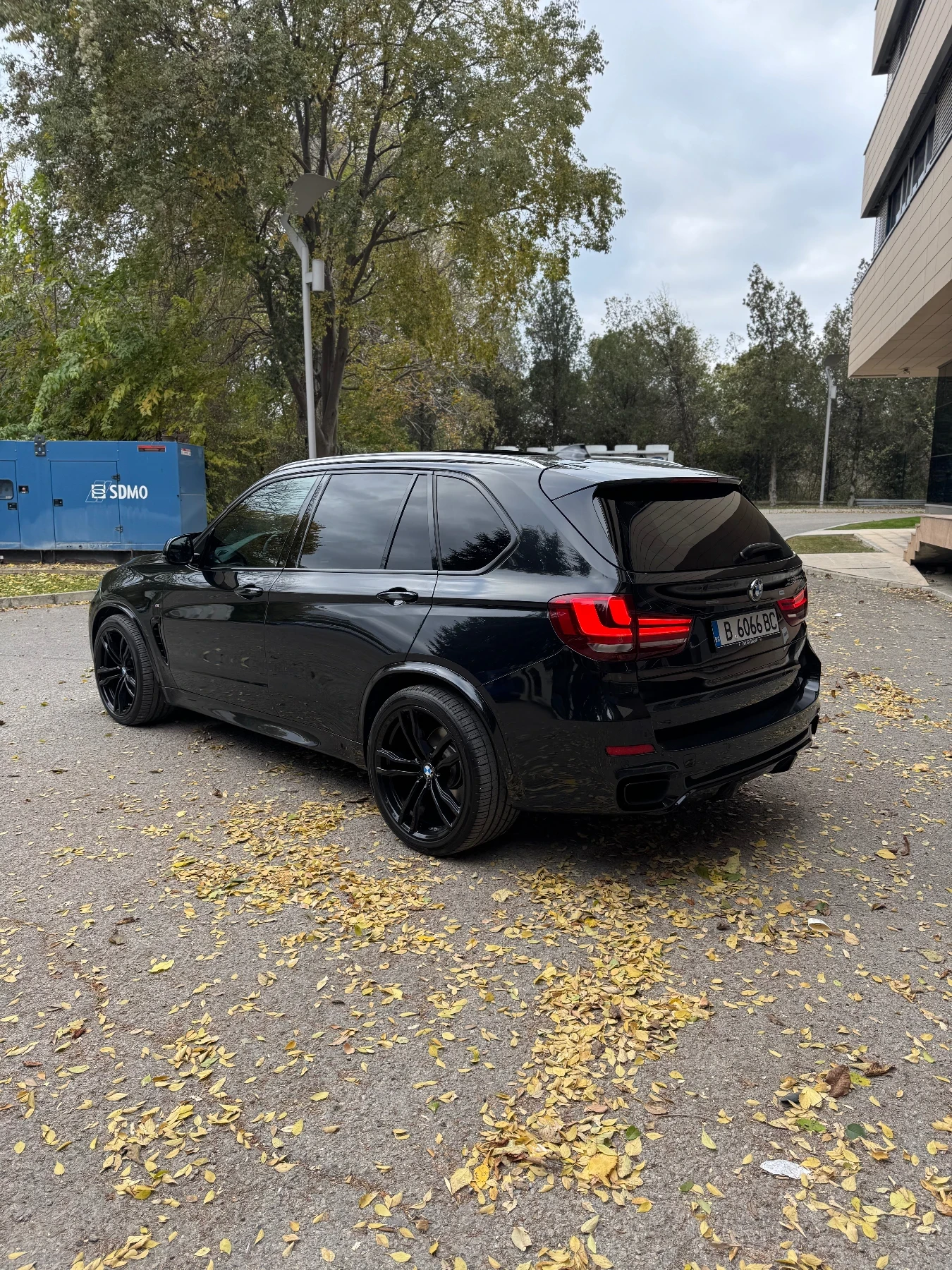 BMW X5 M50D, FULL, Carbon, HUD - изображение 3