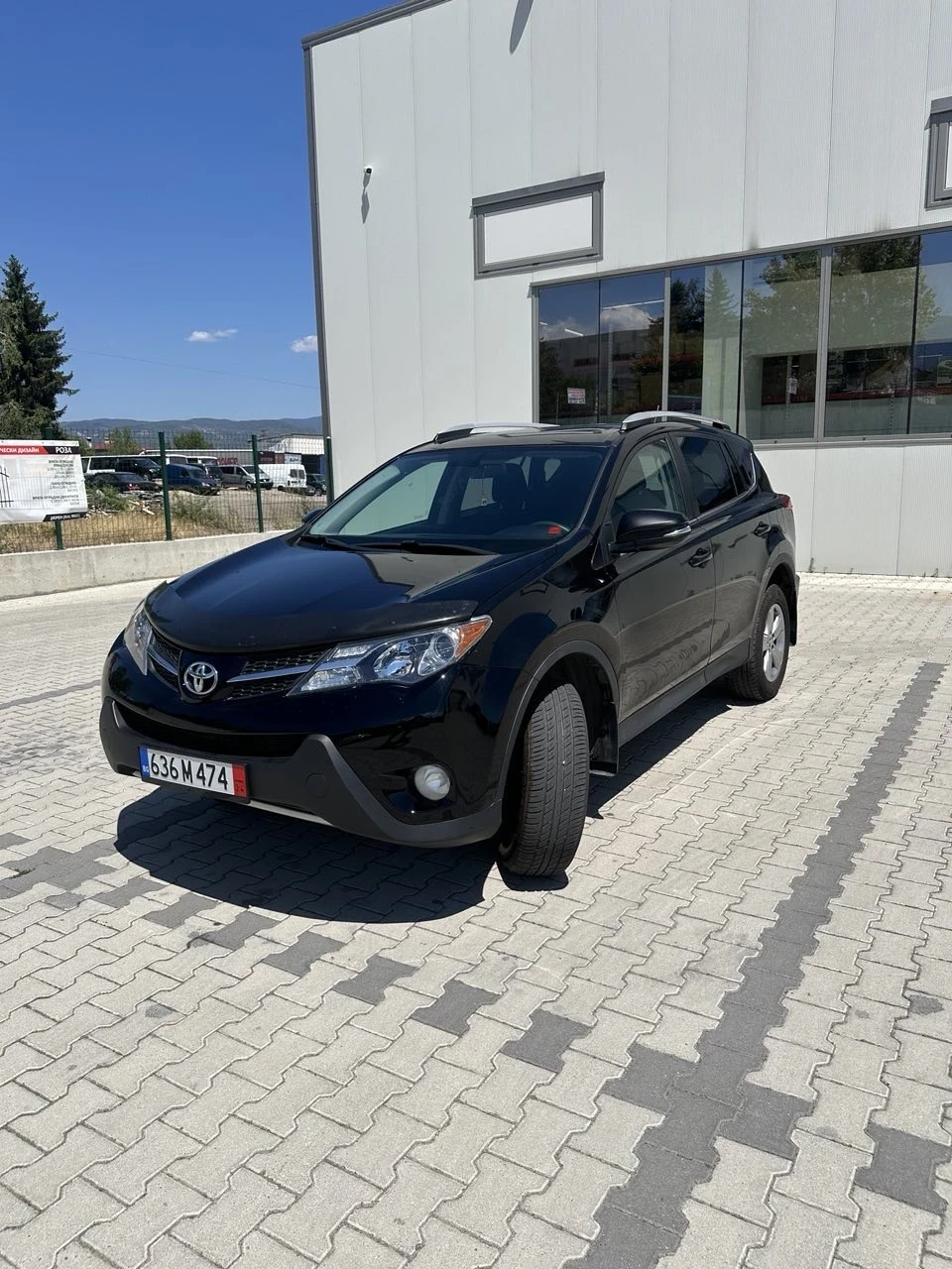 Toyota Rav4 2.5L XLE AWD - изображение 4