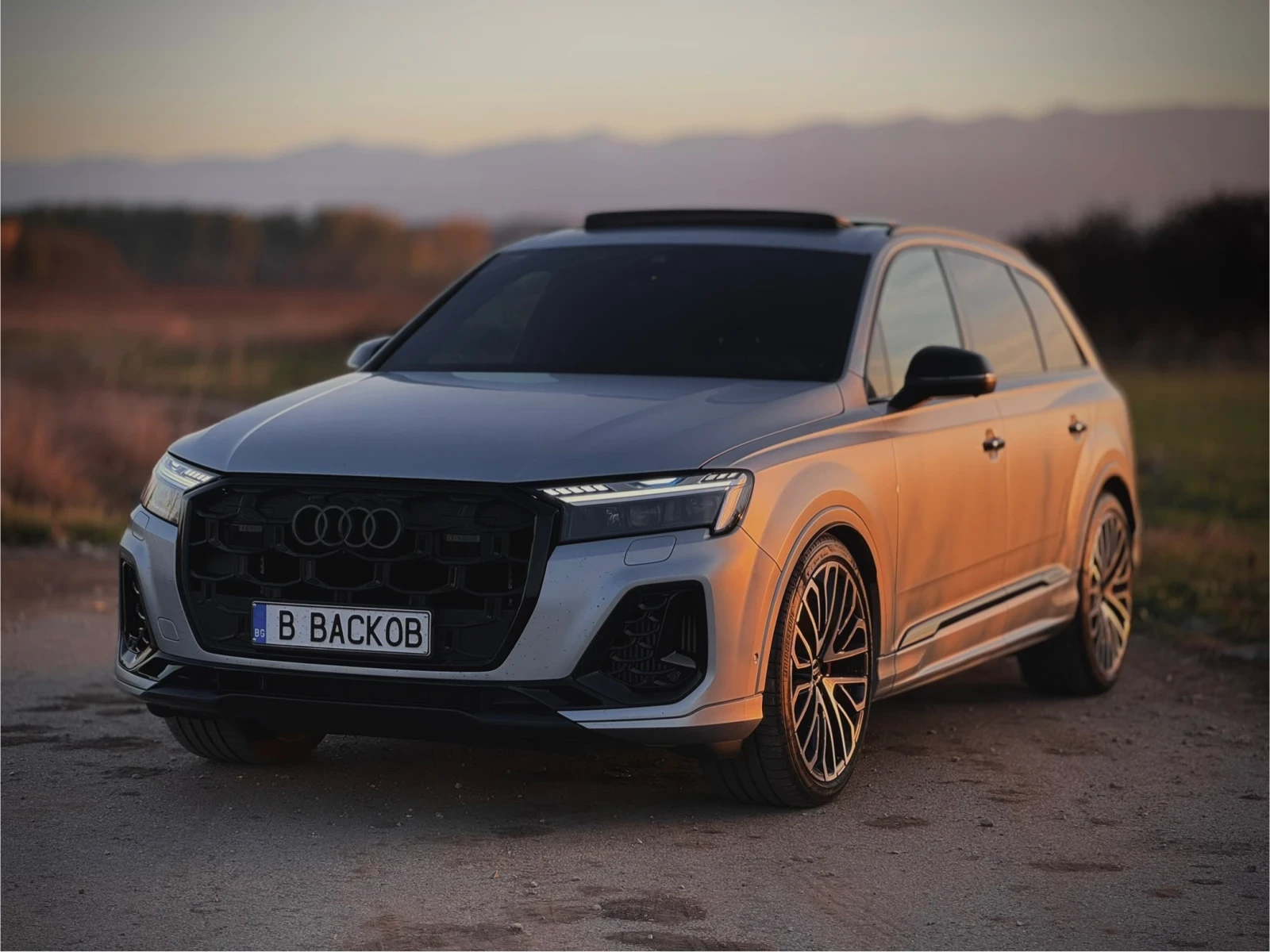 Audi SQ7 | Mobile.bg   1