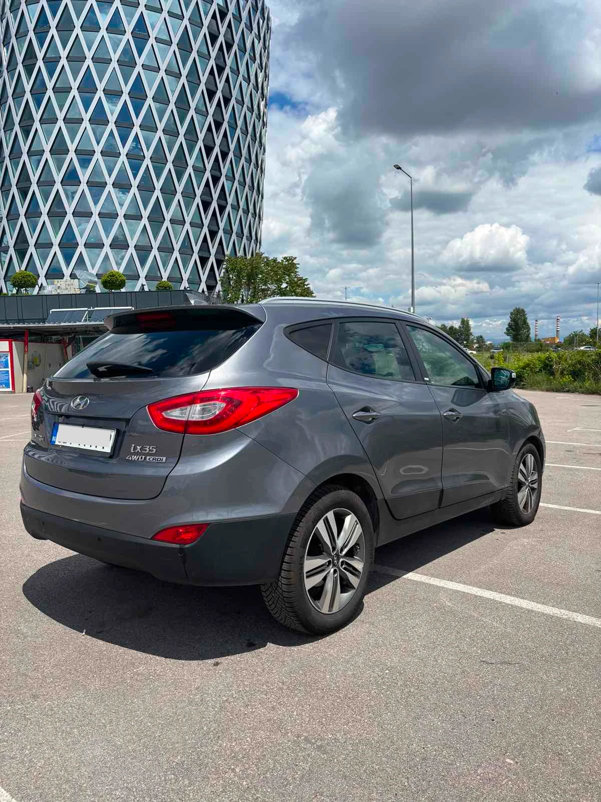 Hyundai IX35 88700км/2.0CRDI/4x4/FACELIFT/PANORAMA/AUTOMATIC - изображение 3