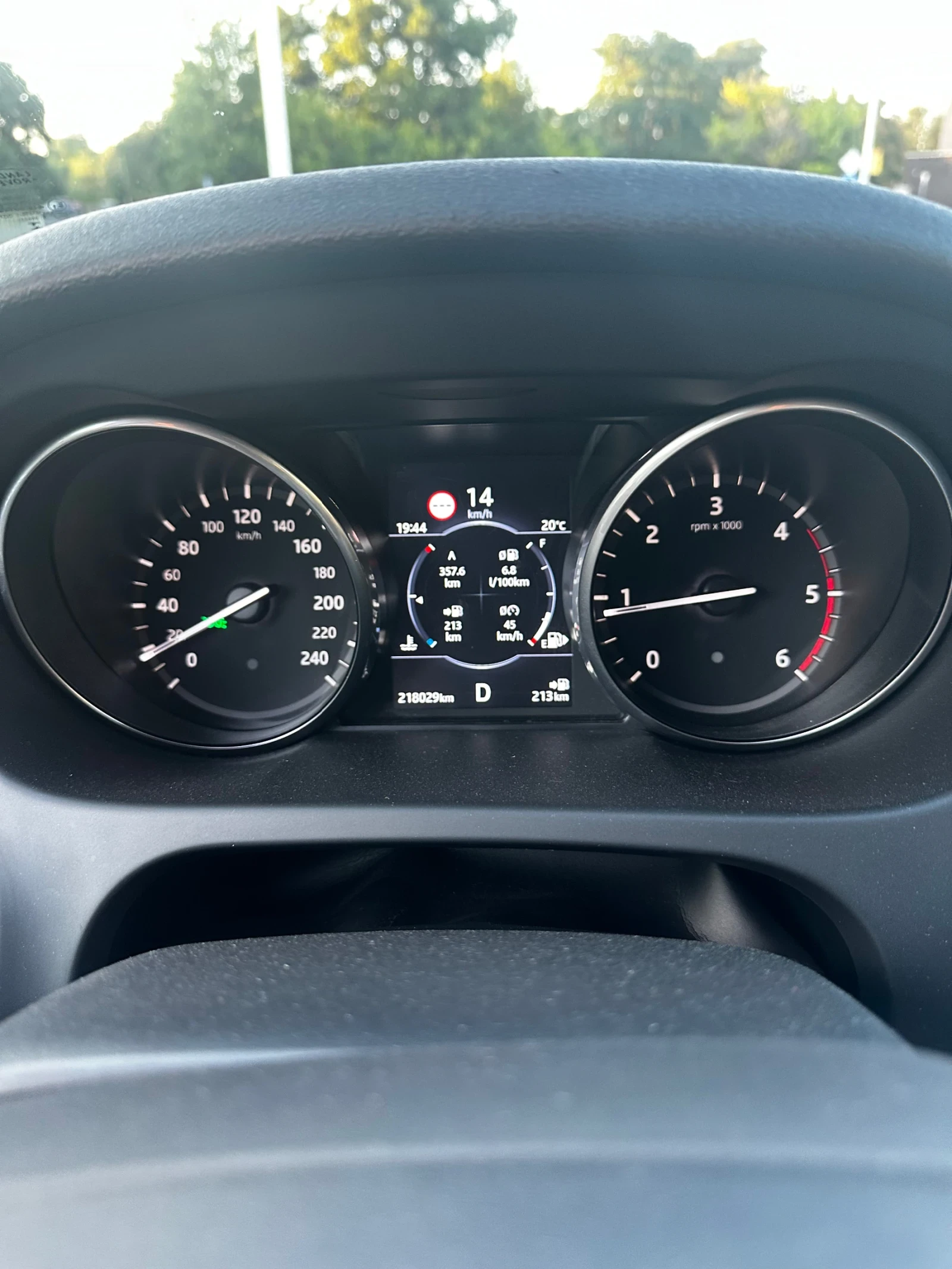 Land Rover Discovery Sport 2.0 - изображение 9