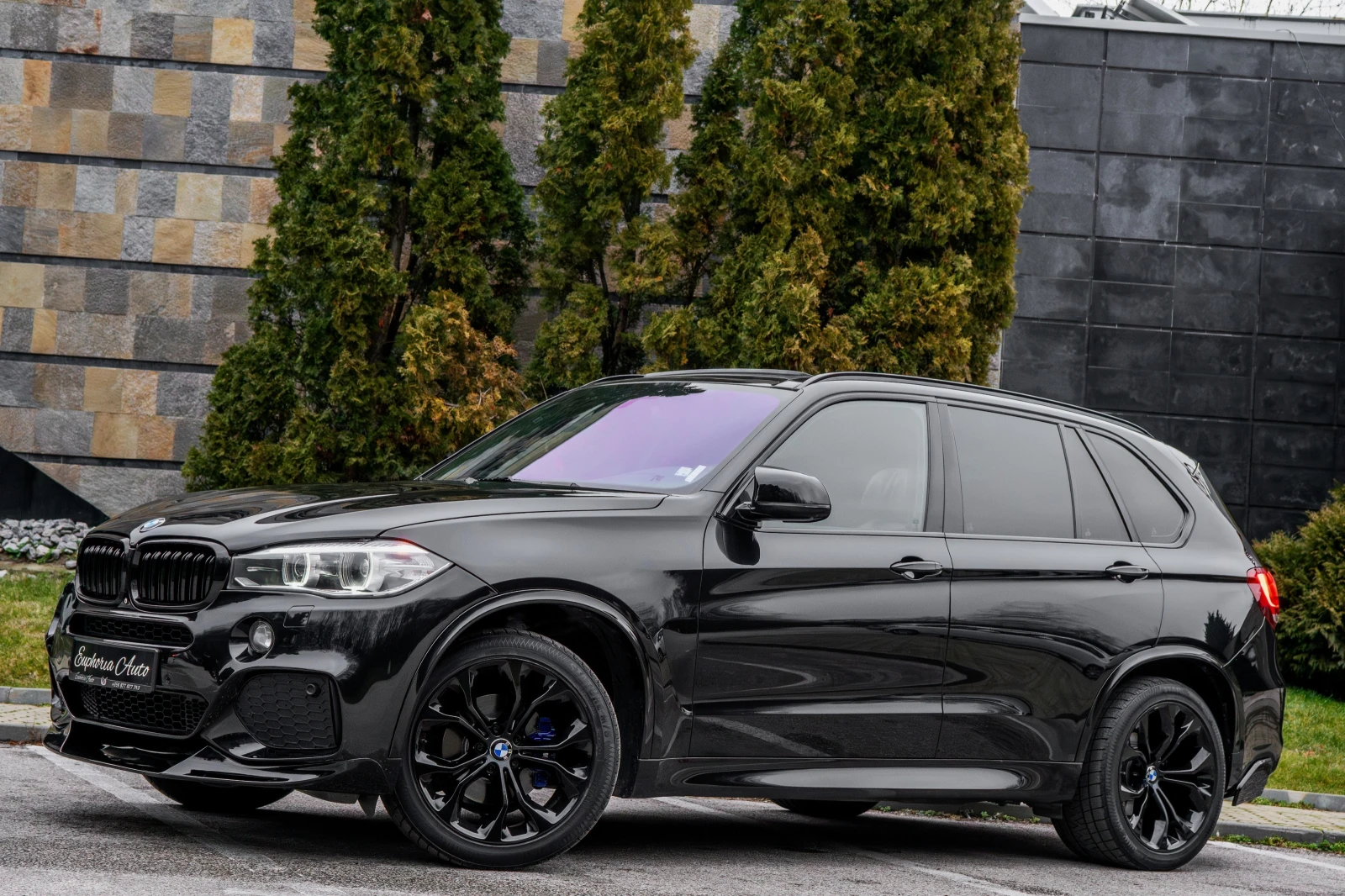 BMW X5 3.5 X-DRIVE* M-SPORT* CARBON* PANORAMA* 3XTV* 360C | Mobile.bg � ����������� 1