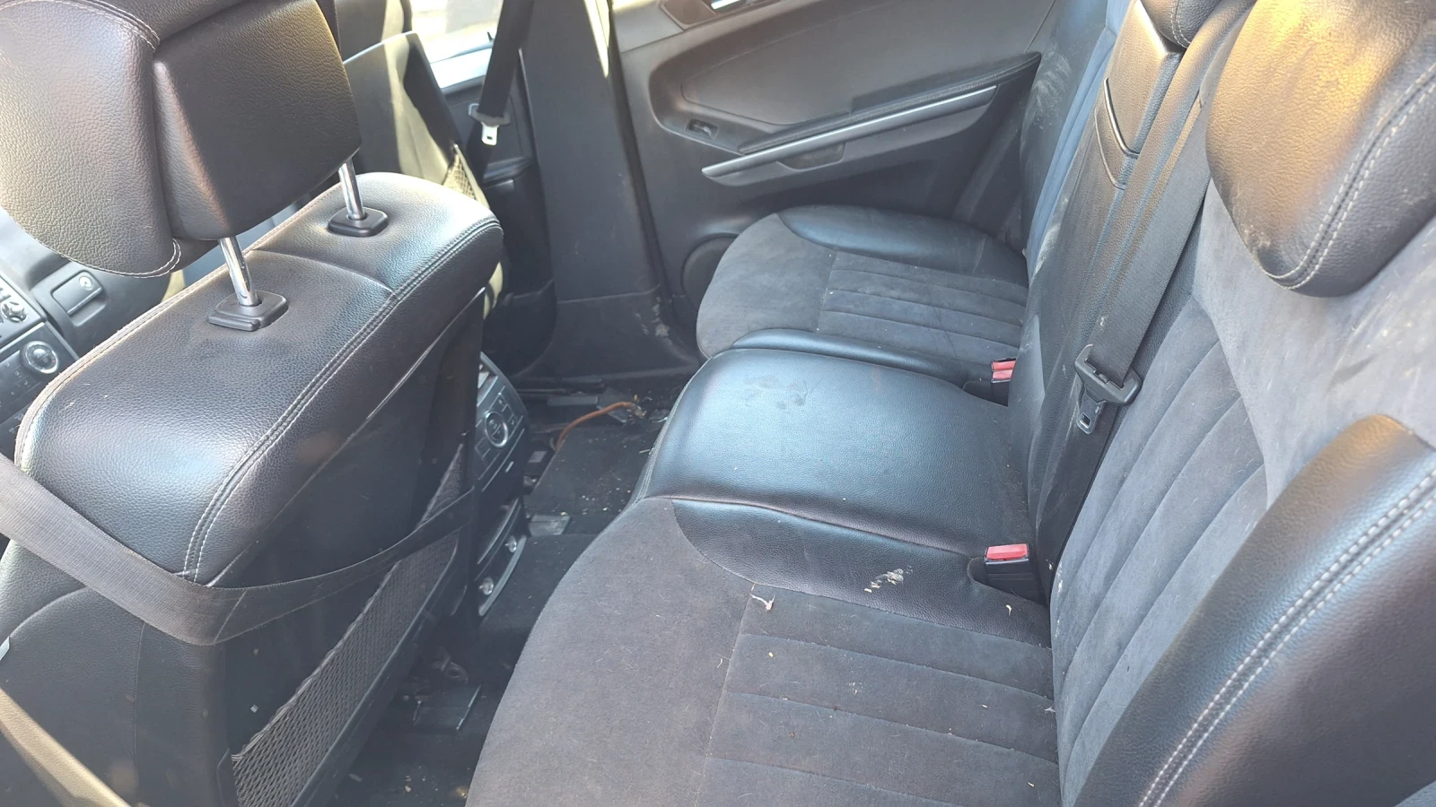 Mercedes-Benz ML 320 320 td ОФРОУД ПАКЕТ, снимка 4 - Автомобили и джипове - 53820567