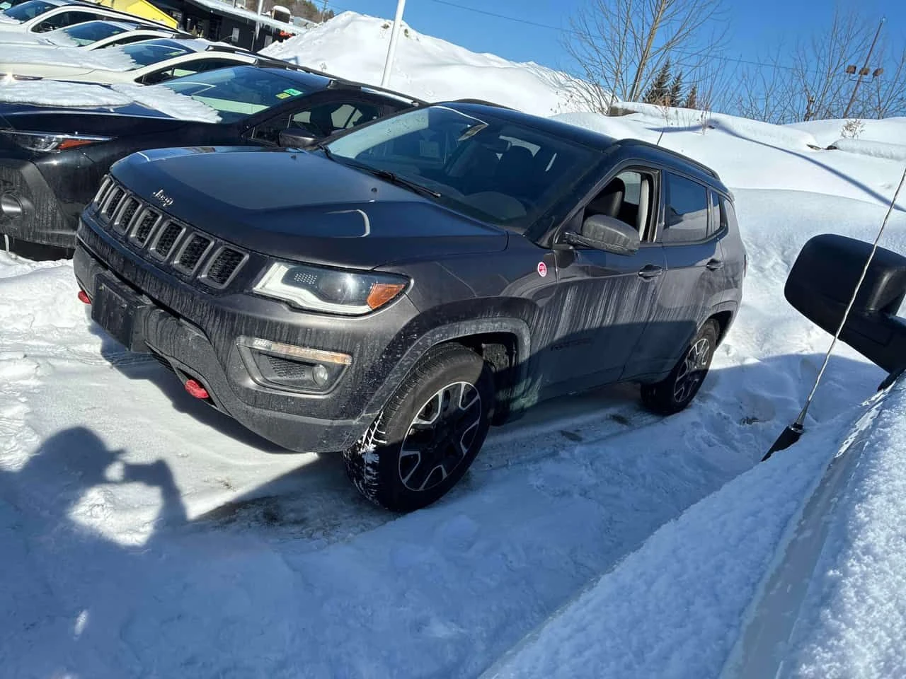 Jeep Compass * Trailhawk Elite * CARFAX * КАМЕРА * ПОДГРЕВИ, снимка 2 - Автомобили и джипове - 53946533