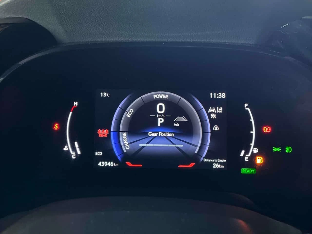 Lexus RX 500h | DISTRONIC | ЧЕРВЕН САЛОН | ОБДУХВАНЕ | , снимка 8 - Автомобили и джипове - 54616560