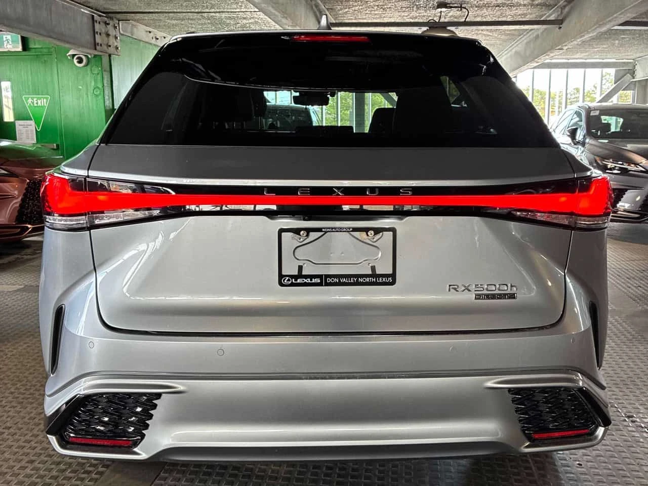 Lexus RX 500h | DISTRONIC | ЧЕРВЕН САЛОН | ОБДУХВАНЕ | , снимка 4 - Автомобили и джипове - 54616560