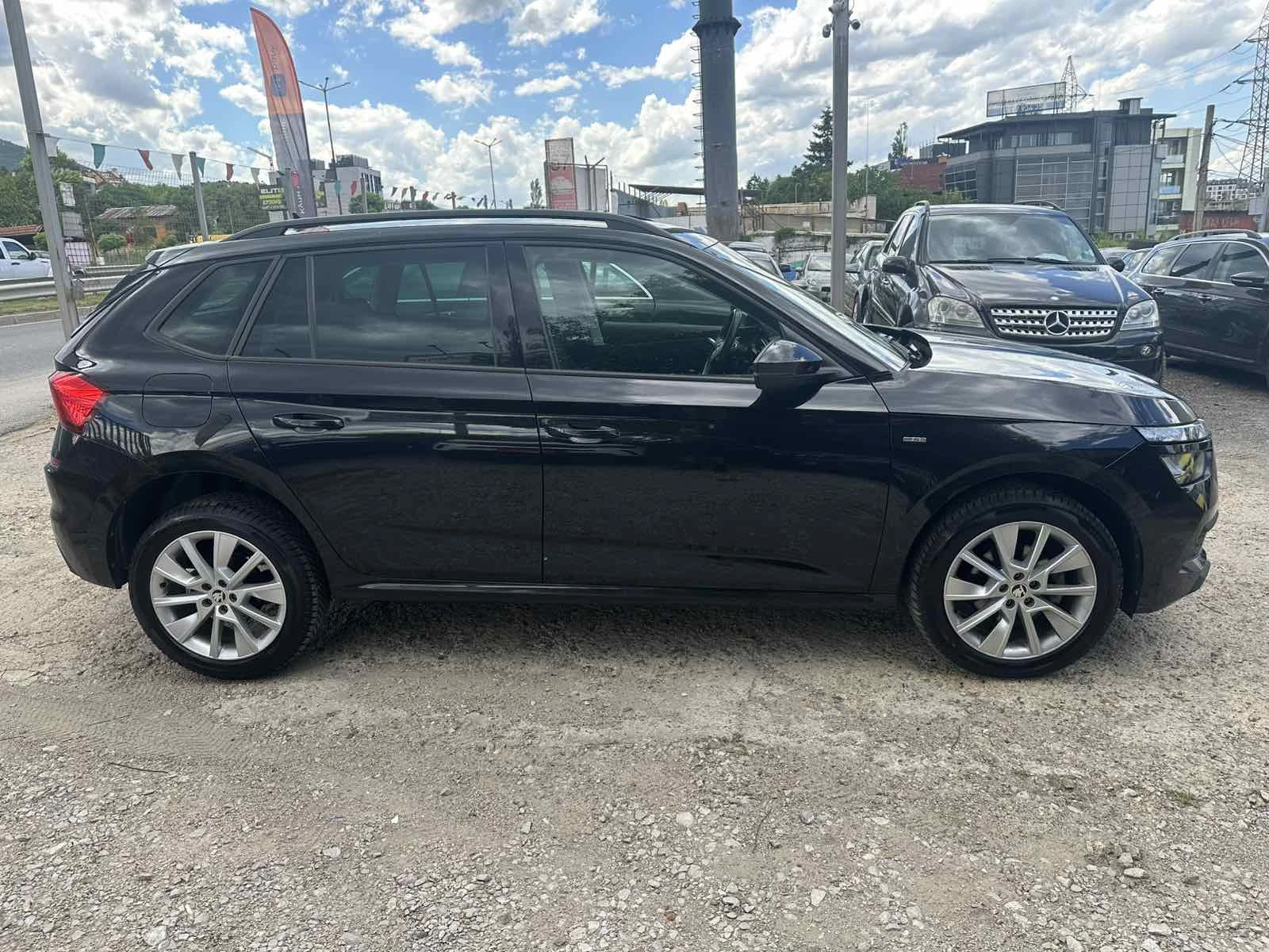 Skoda Kamiq 1.5TSI 4-Цилиндъра АВТОМАТИК 96000КМ, снимка 7 - Автомобили и джипове - 54914340