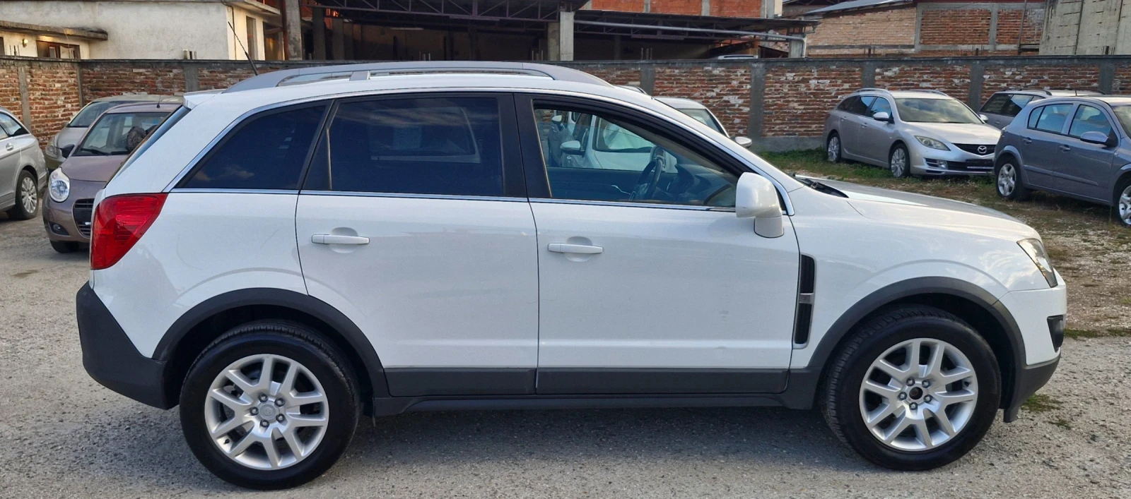 Opel Antara 2.4i 4x4 167hp, снимка 5 - Автомобили и джипове - 56059958