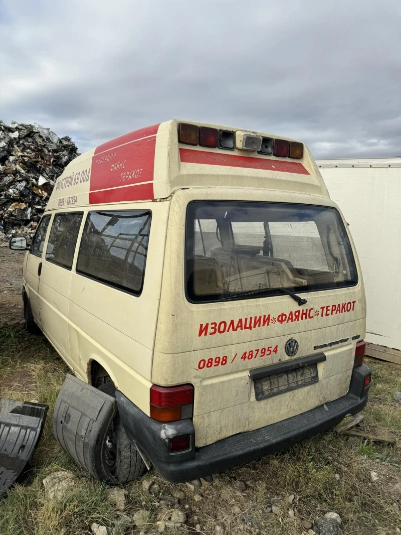 VW T4 2.5, снимка 3 - Бусове и автобуси - 42989882