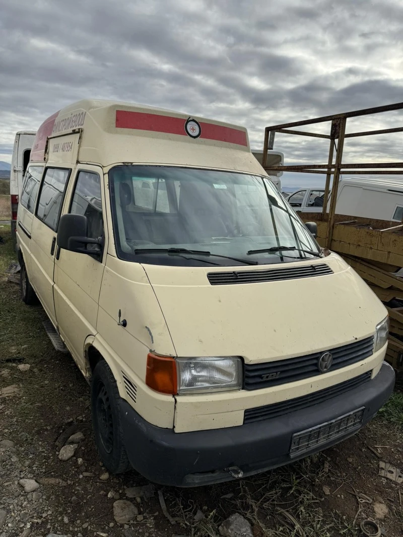 VW T4 2.5, снимка 1 - Бусове и автобуси - 42989882