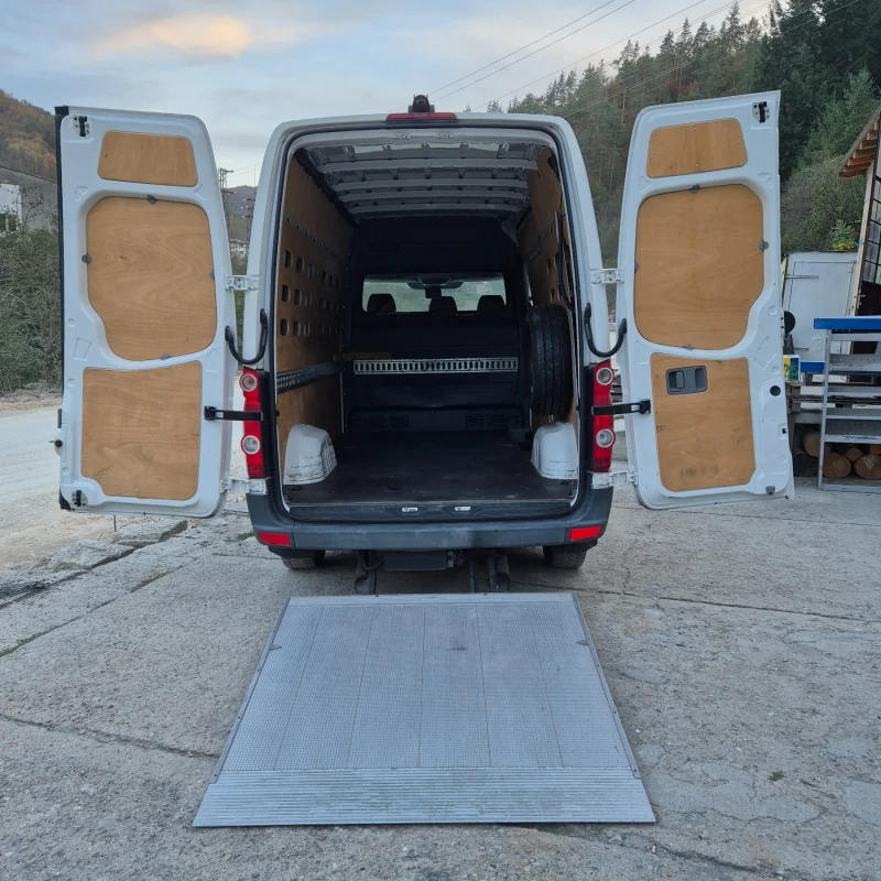 VW Crafter 2.0 TDI, снимка 11 - Бусове и автобуси - 47871043