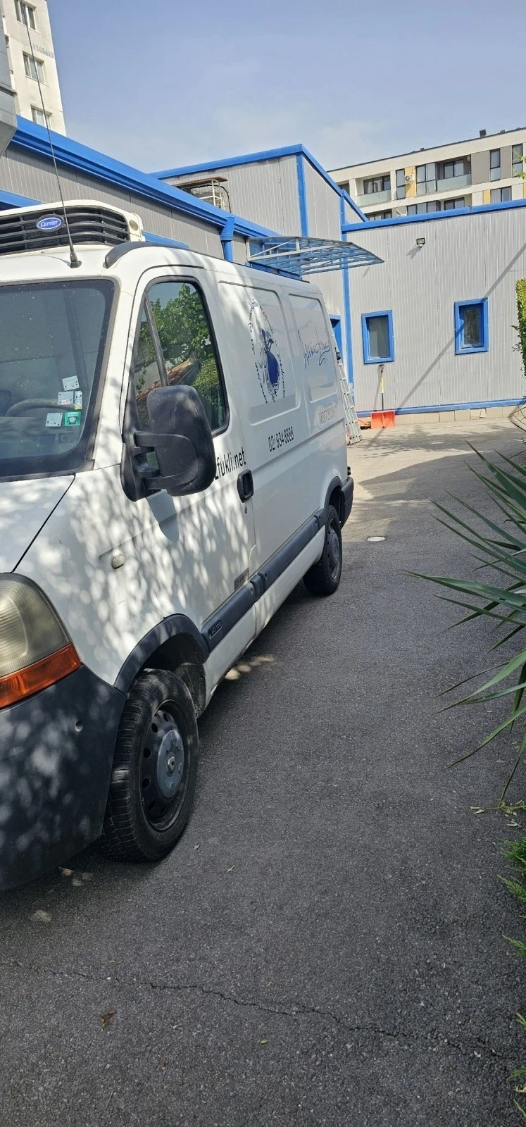 Renault Master 2.5  disel, снимка 2 - Бусове и автобуси - 47329248