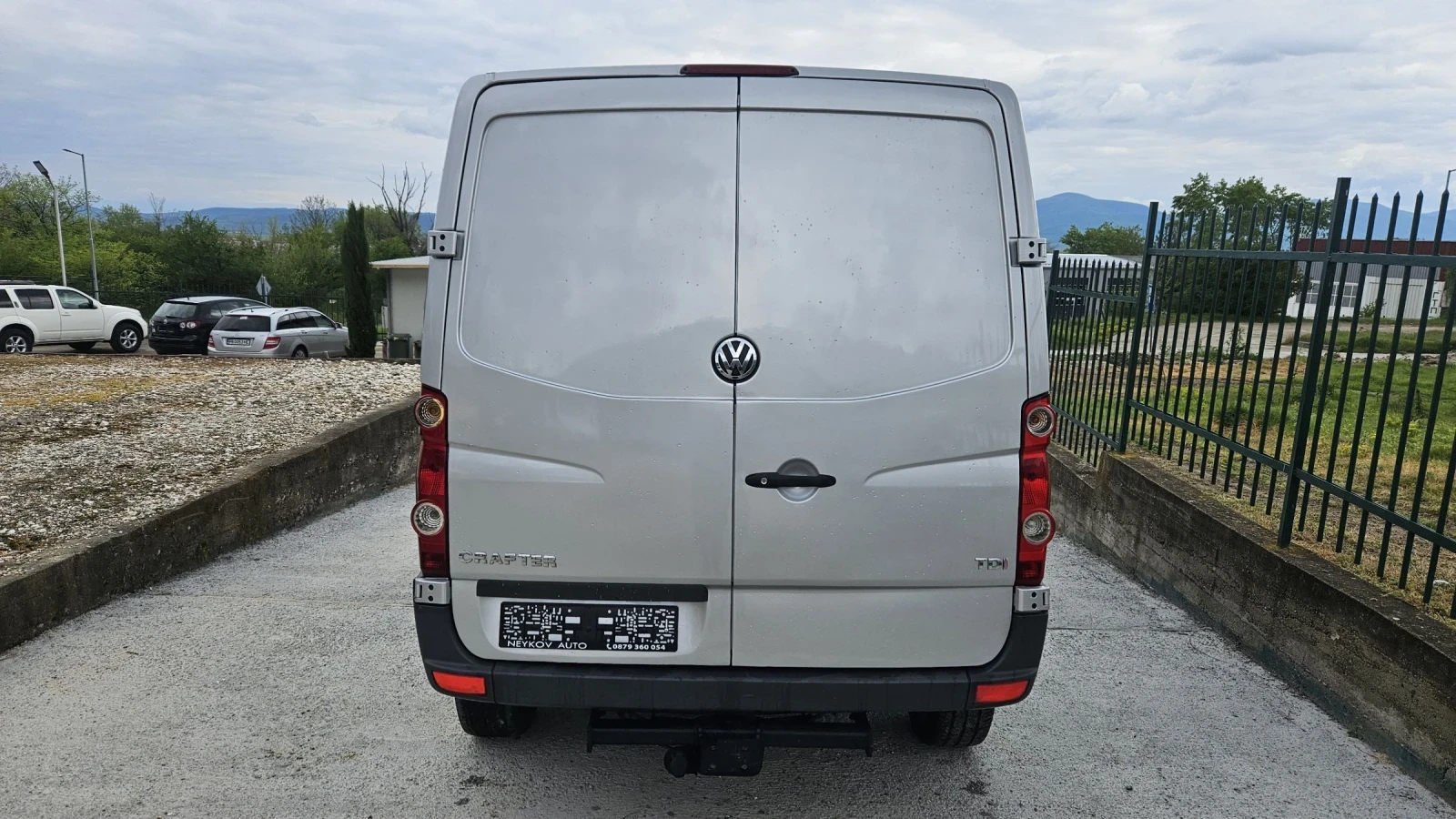 VW Crafter 5 Цилиндъра, снимка 6 - Бусове и автобуси - 54383970