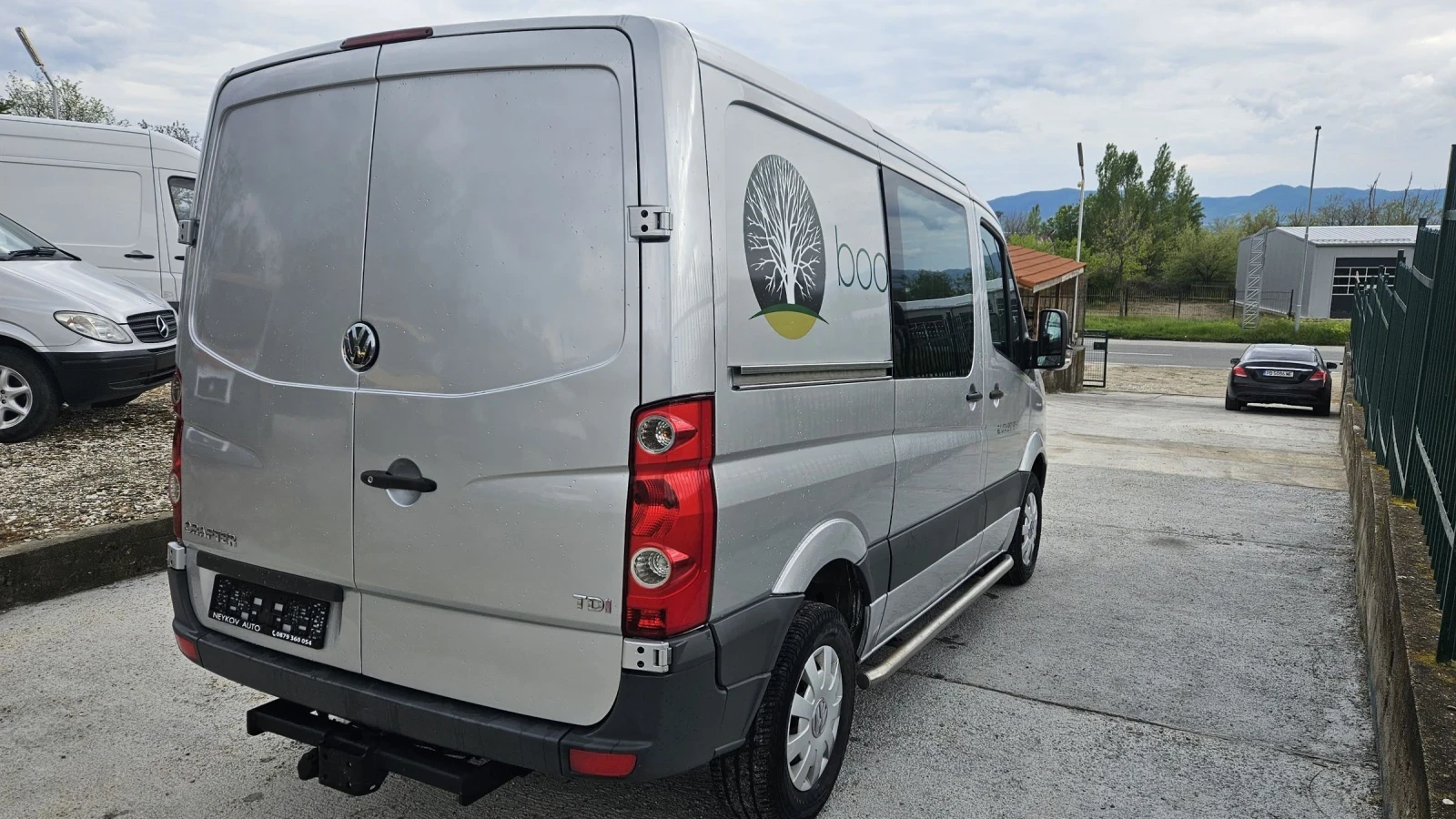 VW Crafter 5 Цилиндъра, снимка 4 - Бусове и автобуси - 54383970