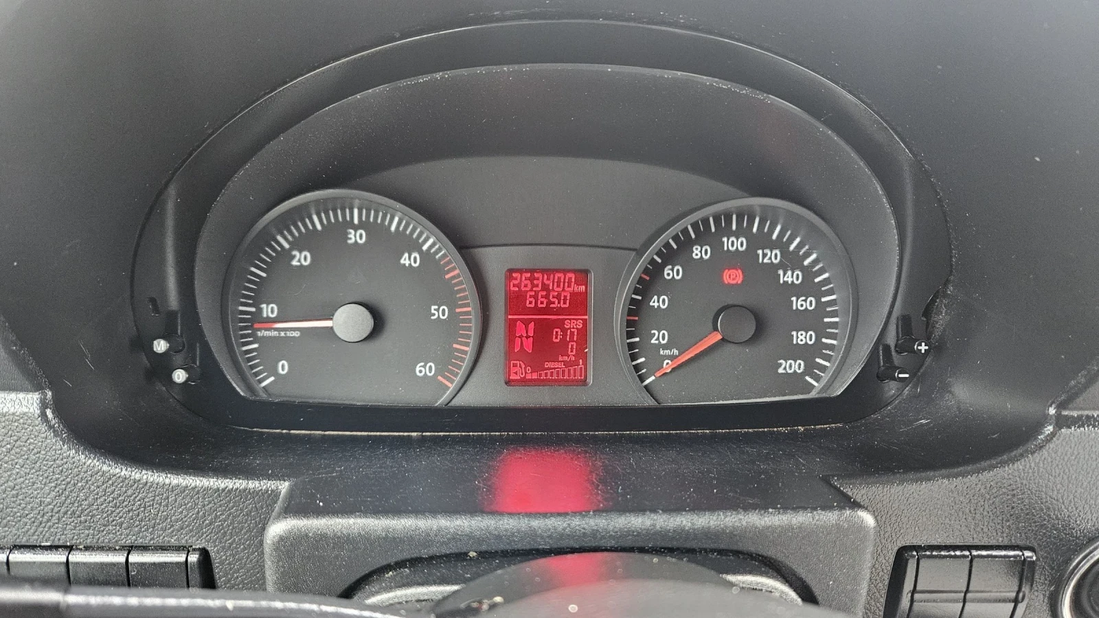 VW Crafter 5 Цилиндъра, снимка 9 - Бусове и автобуси - 54383970