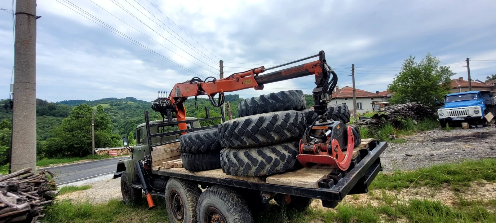 Zil 131 Кран HIAB, снимка 5 - Камиони - 53728035