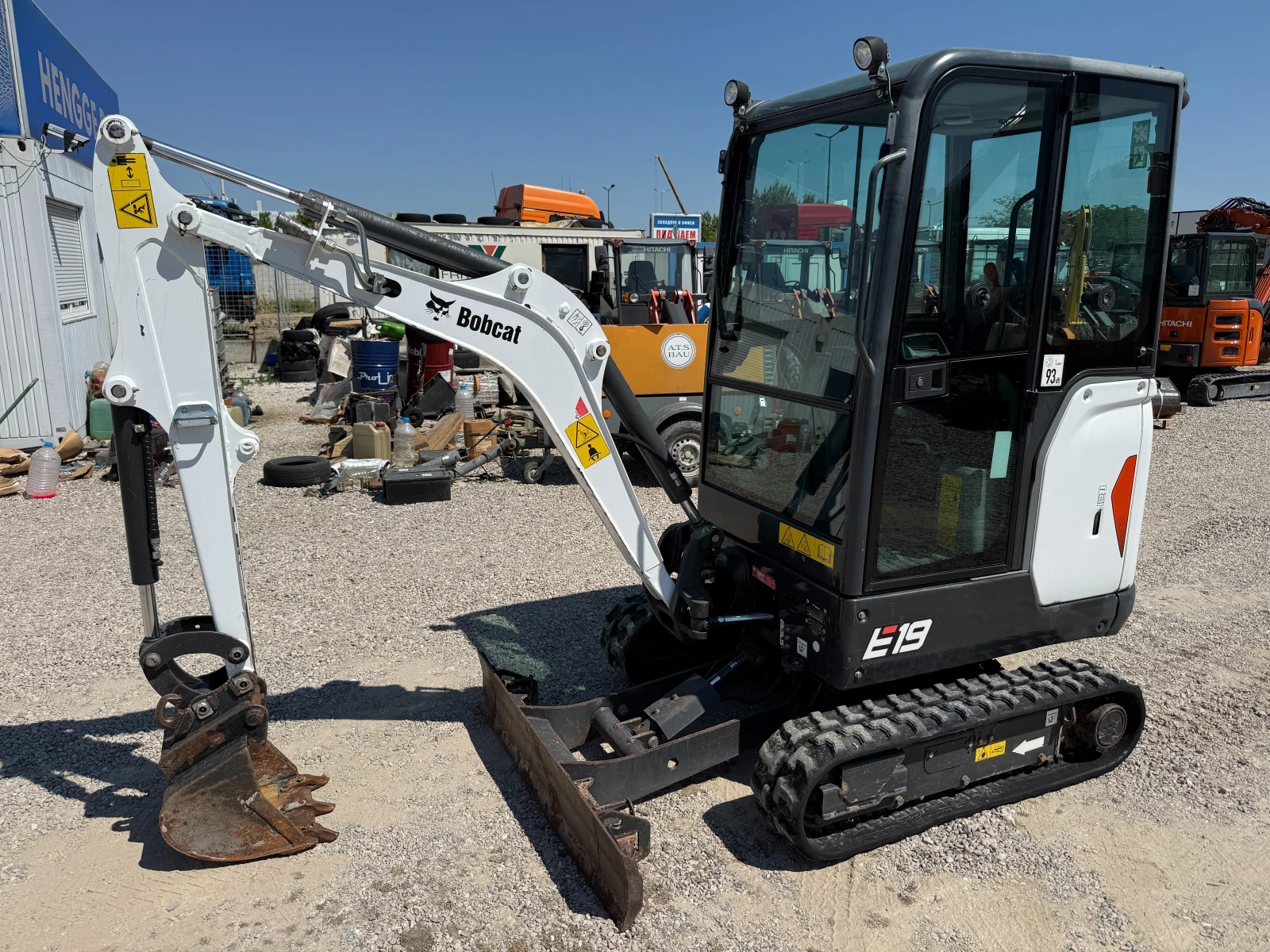 Багер Bobcat E19 - 600 моточаса, снимка 3 - Индустриална техника - 54682063