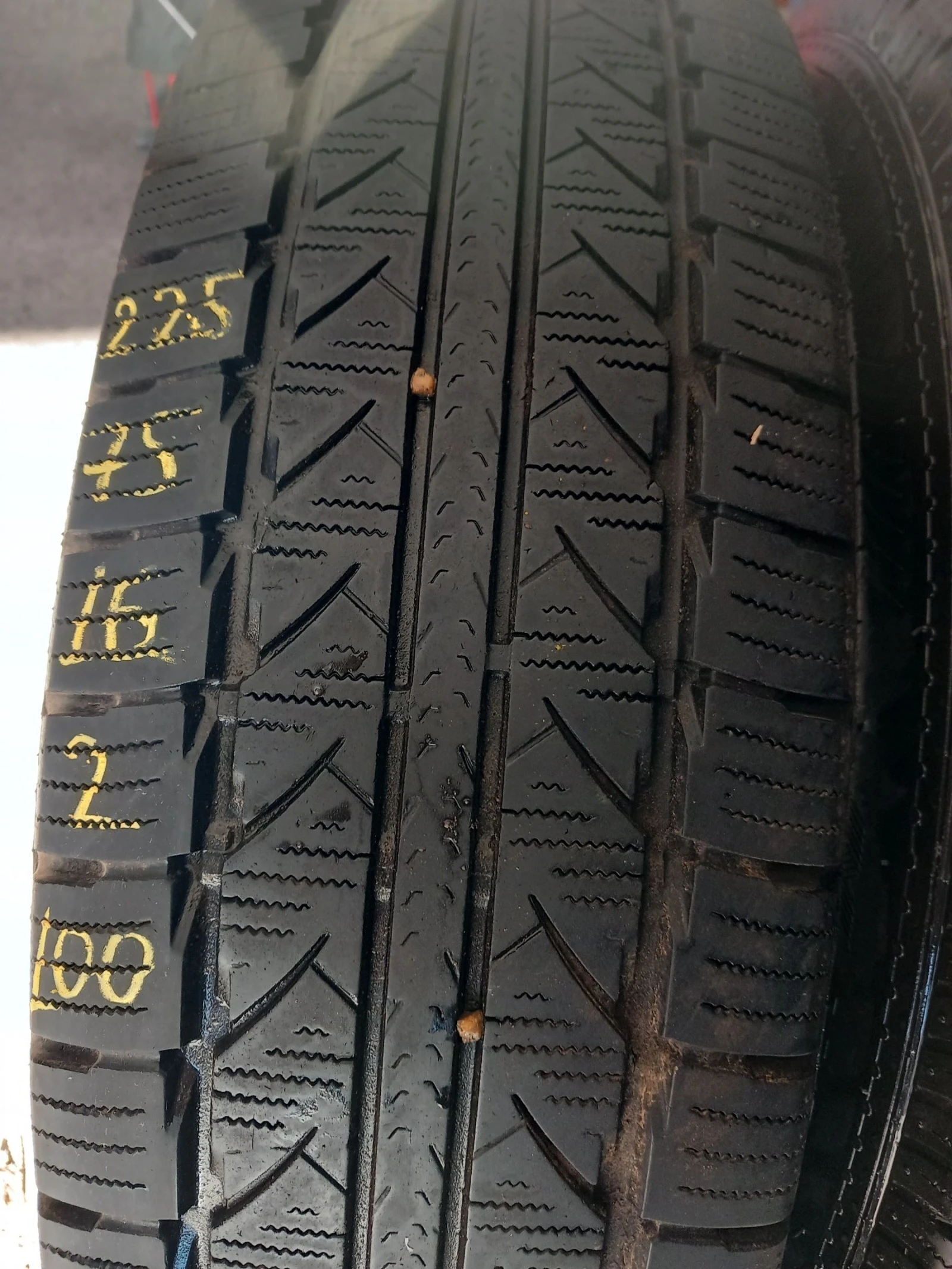 ���� 225/75R16 | Mobile.bg � ����������� 2