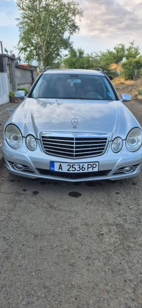 Mercedes-Benz E 320, снимка 1