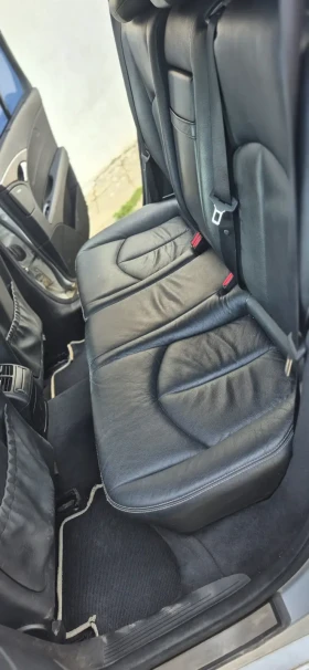 Mercedes-Benz E 320, снимка 12