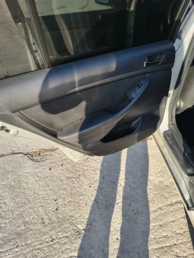 Toyota Avensis 2.2 D4D , снимка 14