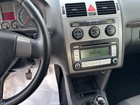 VW Touran KROSS 6 + 1 МЕСТА , снимка 15