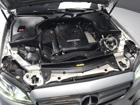 Mercedes-Benz E 300 Amg Line, снимка 6