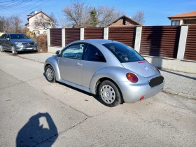 VW Beetle 2.0 клима гаражен , снимка 1