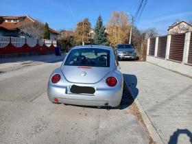 VW Beetle 2.0 клима гаражен , снимка 2