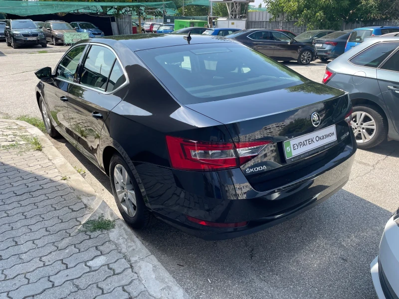 Skoda Superb 2.0TDI  6DSG , снимка 4 - Автомобили и джипове - 47119750