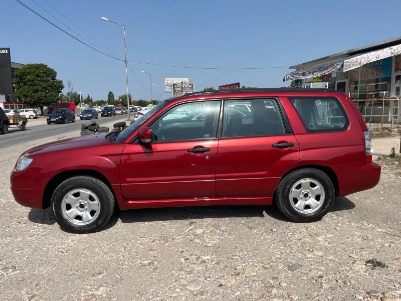 Subaru Forester 2.0R, снимка 6 - Автомобили и джипове - 47407822