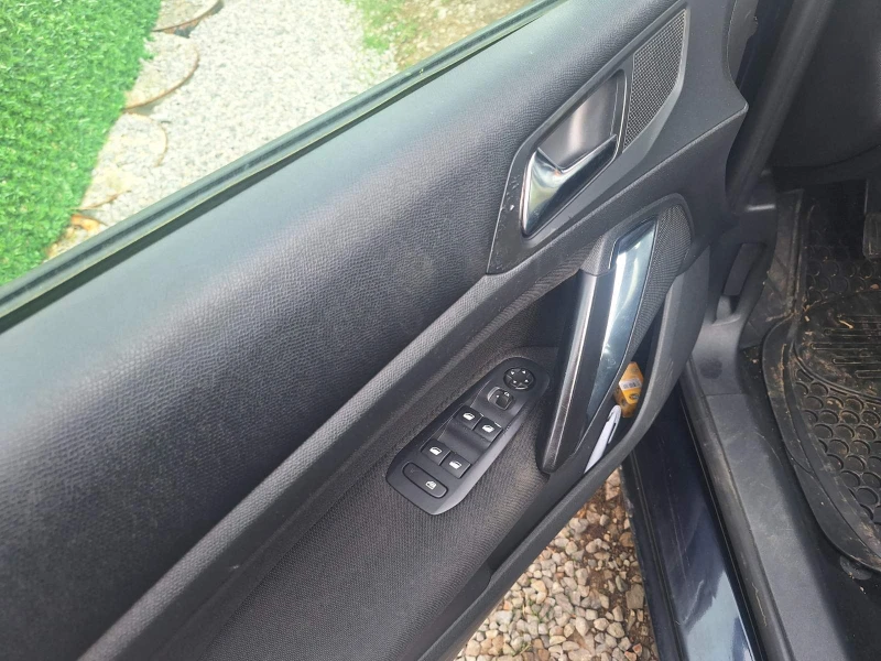 Peugeot 308 1.2 e-thp 130hp, снимка 7 - Автомобили и джипове - 50006280