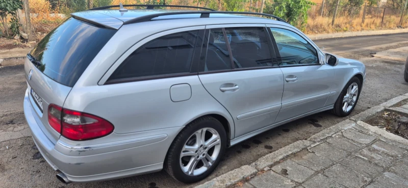 Mercedes-Benz E 320, снимка 5 - Автомобили и джипове - 53284723