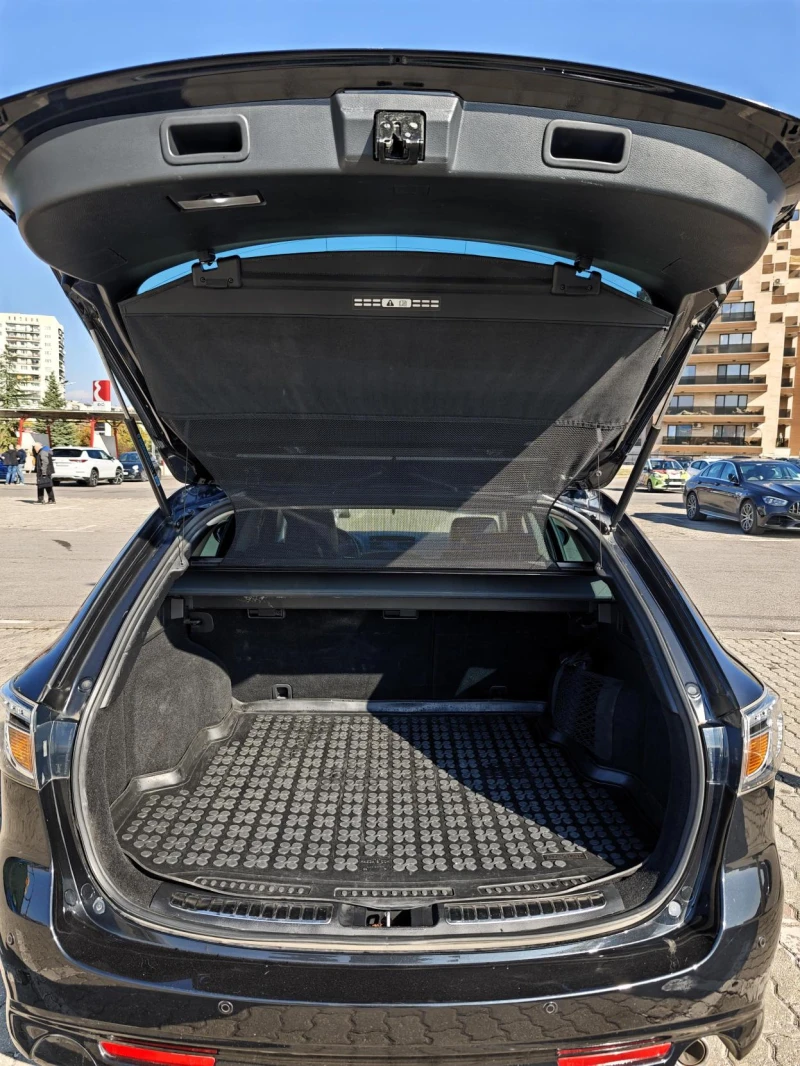 Mazda 6 2.2 MZR 185Hp, снимка 9 - Автомобили и джипове - 52178228