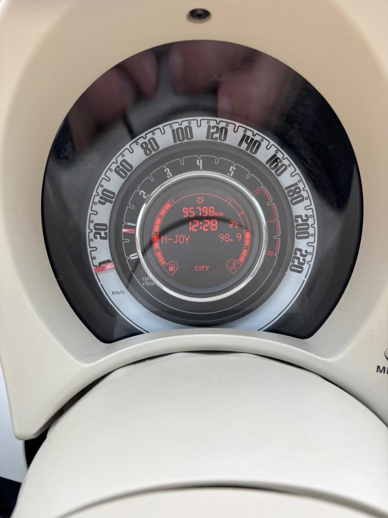 Fiat 500 1.2, снимка 7 - Автомобили и джипове - 52643406