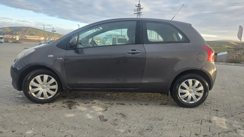 Toyota Yaris 1.4 D4d, снимка 2 - Автомобили и джипове - 52680316