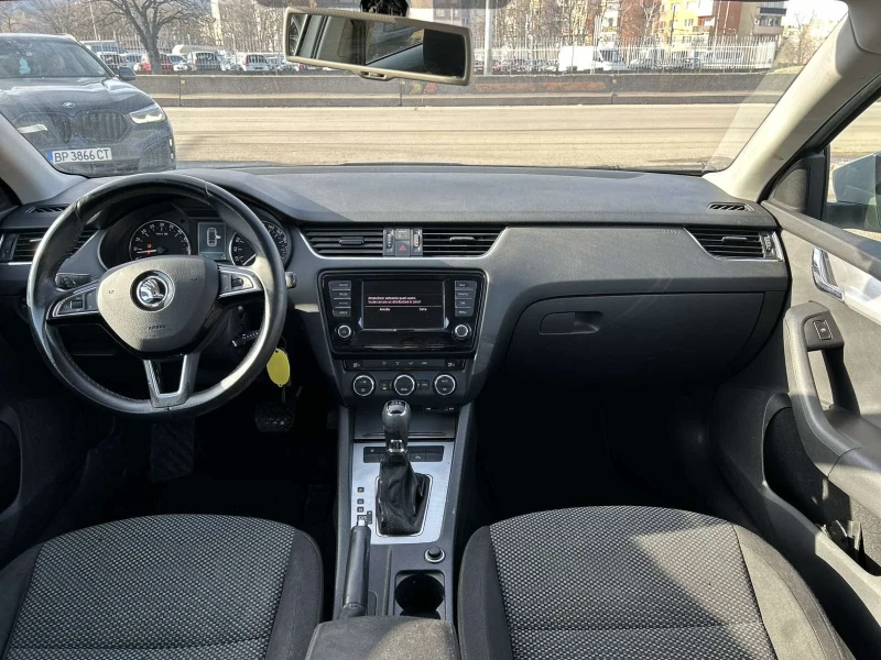 Skoda Octavia, снимка 10 - Автомобили и джипове - 53153630
