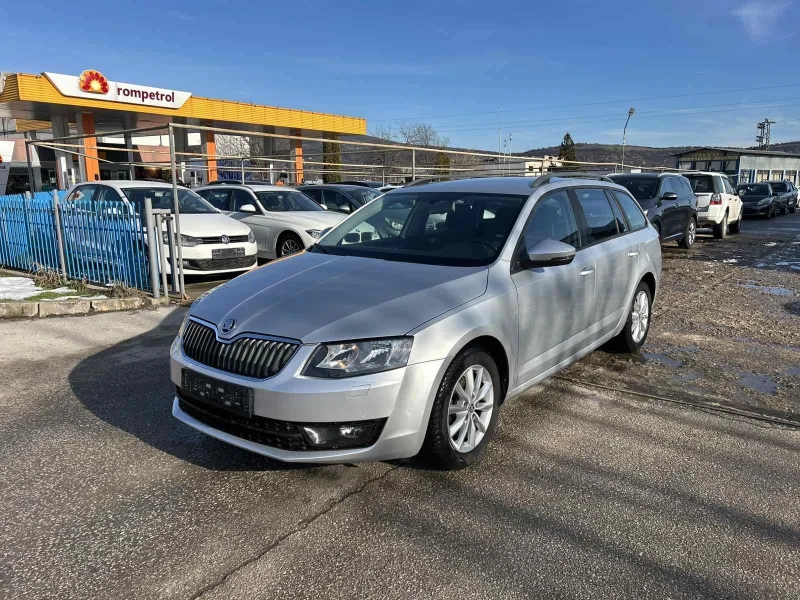 Skoda Octavia, снимка 3 - Автомобили и джипове - 53153630