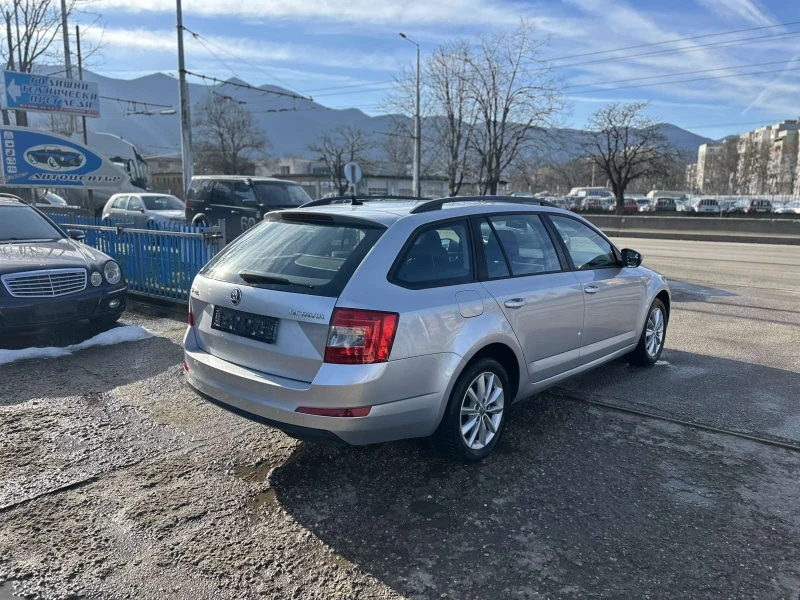 Skoda Octavia, снимка 7 - Автомобили и джипове - 53153630