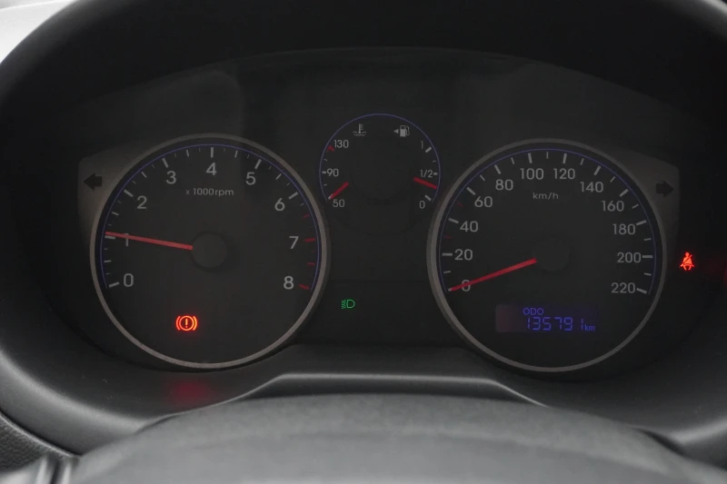 Hyundai I20, снимка 16 - Автомобили и джипове - 53276255
