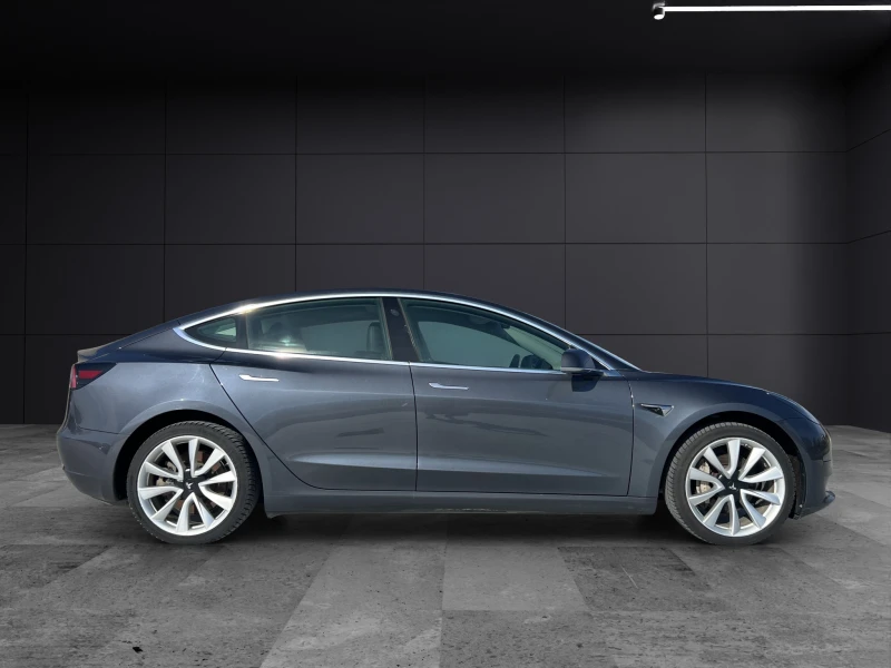Tesla Model 3 Standard Range Plus, снимка 8 - Автомобили и джипове - 53536605