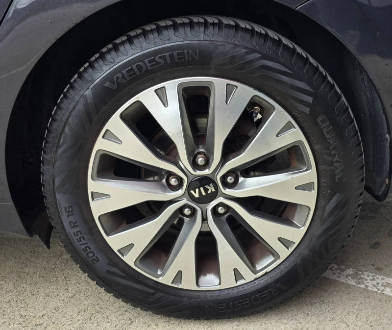 Kia Ceed 1.6 110к.с. CRDI, снимка 10 - Автомобили и джипове - 53563376